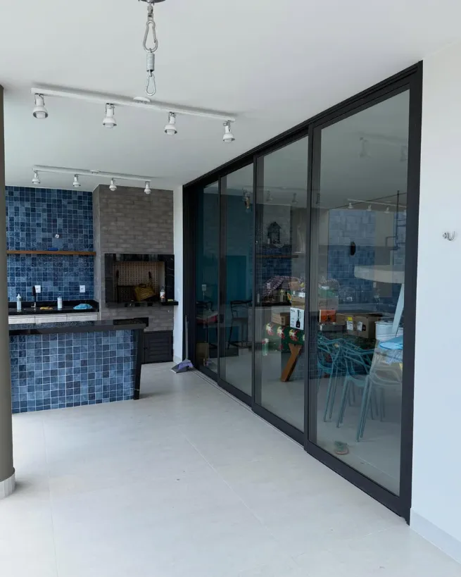 Portas de vidro em Paulínia - porta de vidro com integração de ambientes
