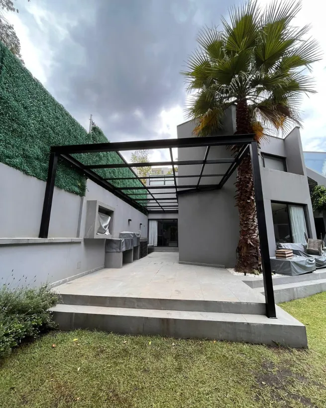Telhado de vidro em Paulínia - vedação e acabamento em cobertura